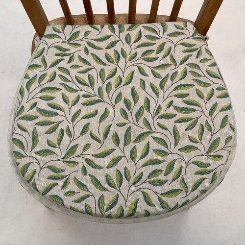 Green leaves pattern - leaves, chair